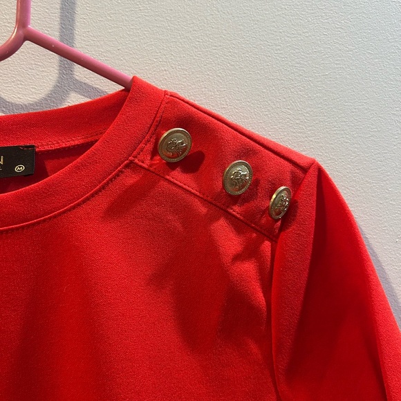 Red Button-Detail Top - Picture 3 of 4